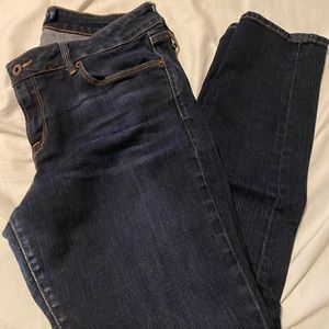 Lucky brand skinny jeans dark wash